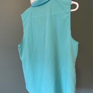 Ann Taylor Sleeveless blouse size XL.